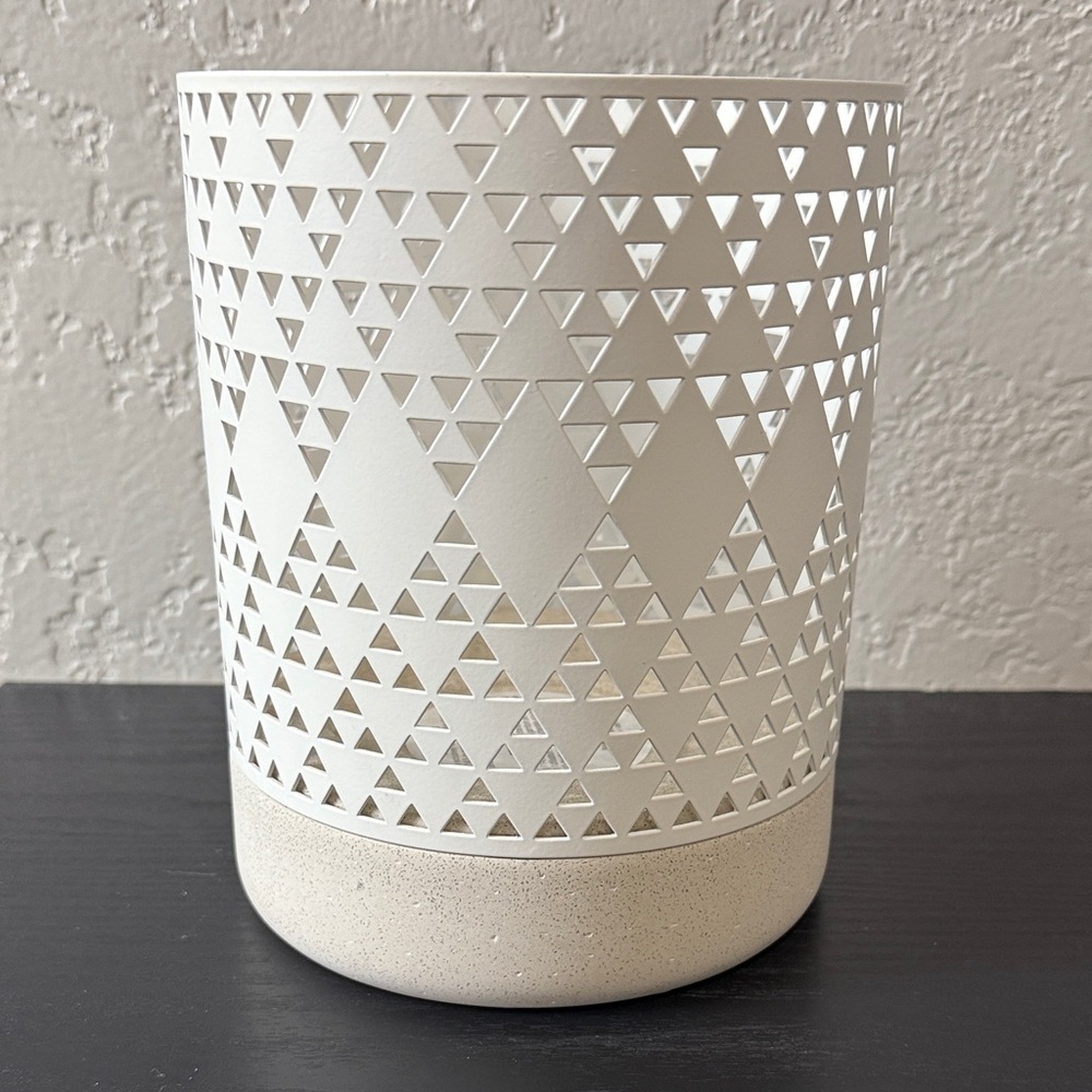 New💋Bath & Body Works White Metal & Stone Geometric Candle Holder